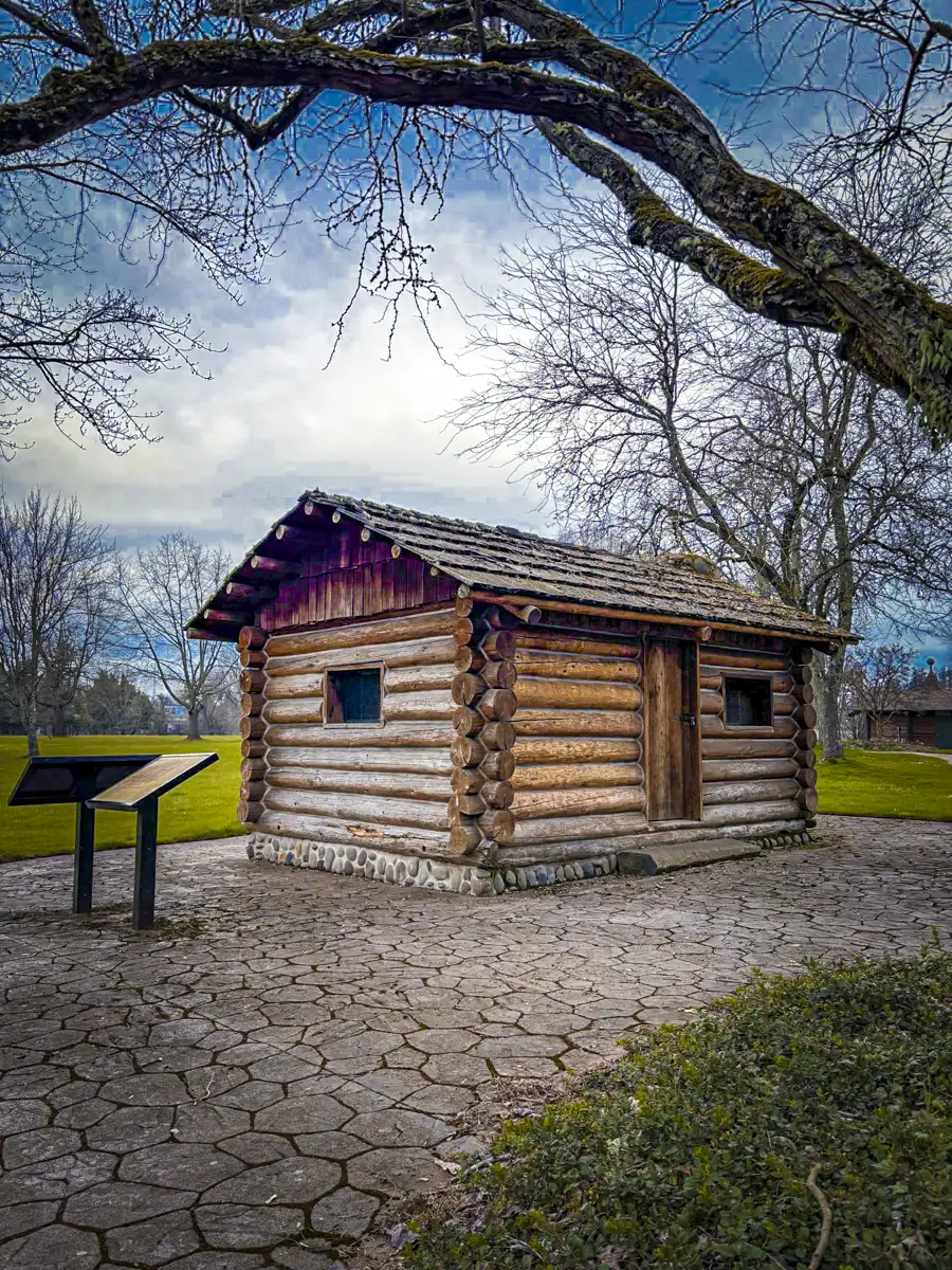 Eugen Skinner's settlement replica in Eugene Oregon.
